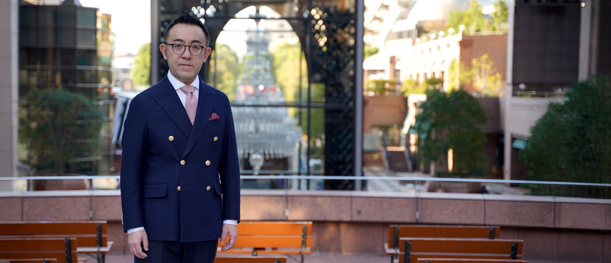 土方 洋について